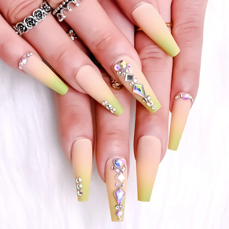 Luxury Ballerina French Manicure Rhinestone Matt Crack Pink Full Coverage French Manicure Luxury Fake Nails 24 Pieces/Box
Luxury Ballerina French Manicure Rhinestone Matt Crack Pink Full Coverage French Manicure Luxury Fake Nails 24 Pieces/Box