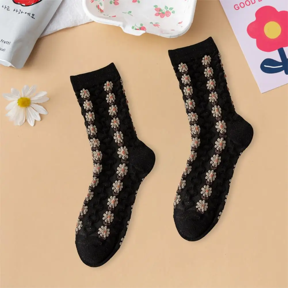 Women Cozy Winter Socks Vintage Forest Style Ladies' Socks Thick Anti-slip Warm Mid High-tube Options with Flower Applique High
Women Cozy Winter Socks Vintage Forest Style Ladies' Socks Thick Anti-slip Warm Mid High-tube Options with Flower Applique High