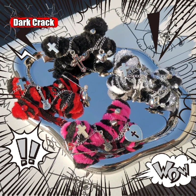 Multicolor bone hairpin woman cute sweet plush edge clip spicy girl y2k gothic punk Harajuku headdress versatile millennium
Multicolor bone hairpin woman cute sweet plush edge clip spicy girl y2k gothic punk Harajuku headdress versatile millennium