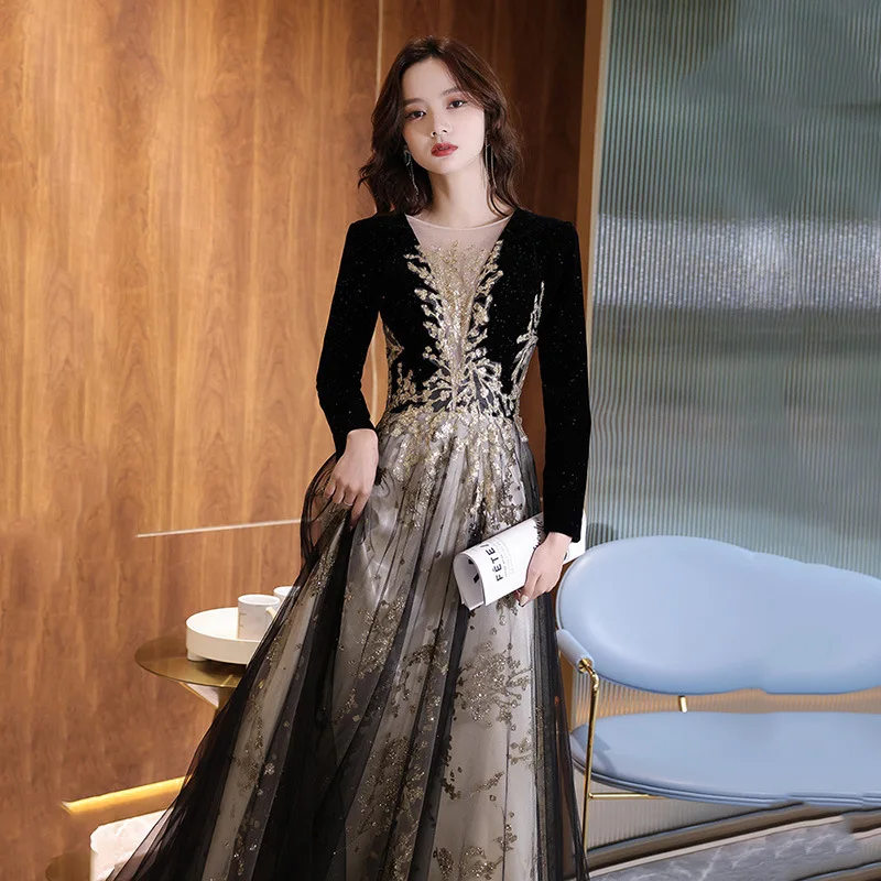 Deep V Neck Gold Lace Applique A Line Tulle Formal Gowns vestidos de ocasión formales Evening Dresses 2023
Deep V Neck Gold Lace Applique A Line Tulle Formal Gowns vestidos de ocasión formales Evening Dresses 2023