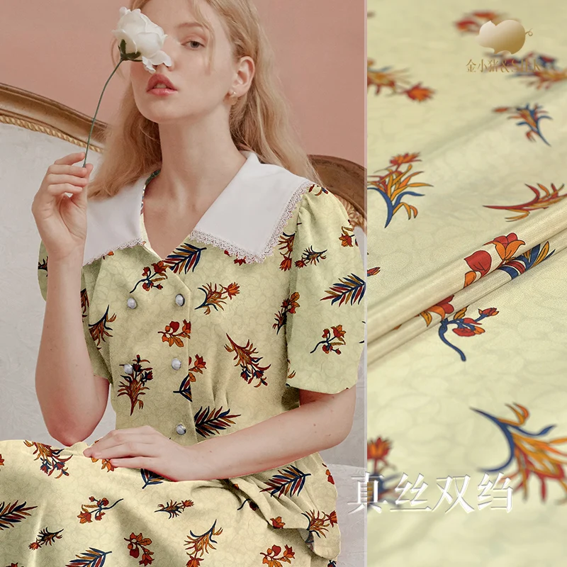 Mulberry Silk Crepe De Chine Fabric Summer Inkjet Print Garment Dress Lightly Draped Fashion Wholesale Cloth by the Meter Linens
Mulberry Silk Crepe De Chine Fabric Summer Inkjet Print Garment Dress Lightly Draped Fashion Wholesale Cloth by the Meter Linens