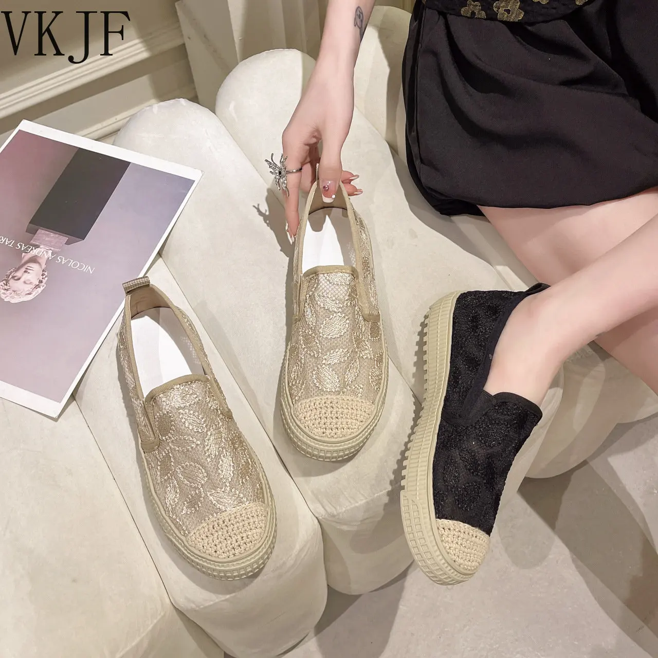 Новинка Весна 2023, женские туфли в рыбацком стиле на плоской подошве, модные белые туфли без застежки, повседневные тонкие туфли
Новинка Весна 2023, женские туфли в рыбацком стиле на плоской подошве, модные белые туфли без застежки, повседневные тонкие туфли