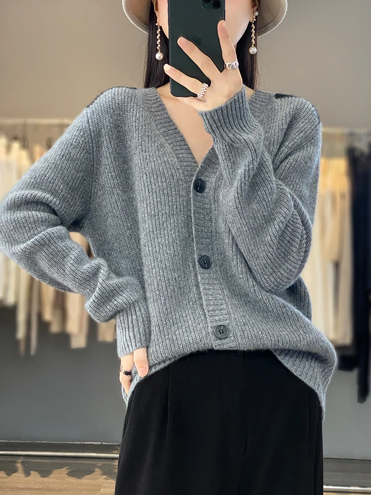 100% Merino Wool Cashmere Women Knitted Sweater V-Neck Long Sleeve Cardigan Stripped Autumn Winter Casual Thick Clothing Jumper
100% Merino Wool Cashmere Women Knitted Sweater V-Neck Long Sleeve Cardigan Stripped Autumn Winter Casual Thick Clothing Jumper