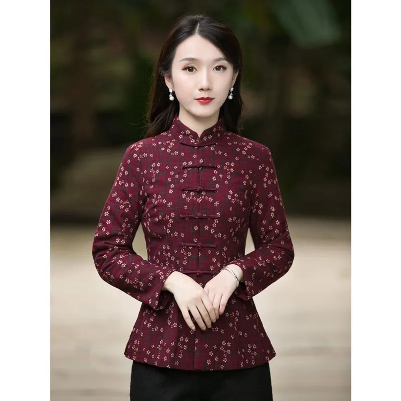 Куртка Tang Женская облегающая, костюм в винтажном китайском стиле, пальто в национальном стиле, традиционная одежда с длинными рукавами, Осень-зима
Куртка Tang Женская облегающая, костюм в винтажном китайском стиле, пальто в национальном стиле, традиционная одежда с длинными рукавами, Осень-зима