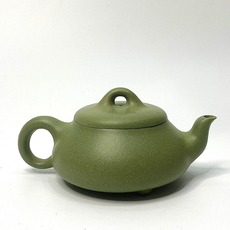 170ml Yixing Tea Kettle Zisha Kung Fu Tea Pot Set Creative Teapot Teaware Send Gift Box Chinese Xi Shi Drinkware Green Mud
170ml Yixing Tea Kettle Zisha Kung Fu Tea Pot Set Creative Teapot Teaware Send Gift Box Chinese Xi Shi Drinkware Green Mud