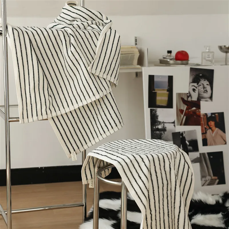 Black and White Striped Towels for Bathroom Pure Cotton Face Bath Towel Skin-friendly Fabric No Fluff
Black and White Striped Towels for Bathroom Pure Cotton Face Bath Towel Skin-friendly Fabric No Fluff
