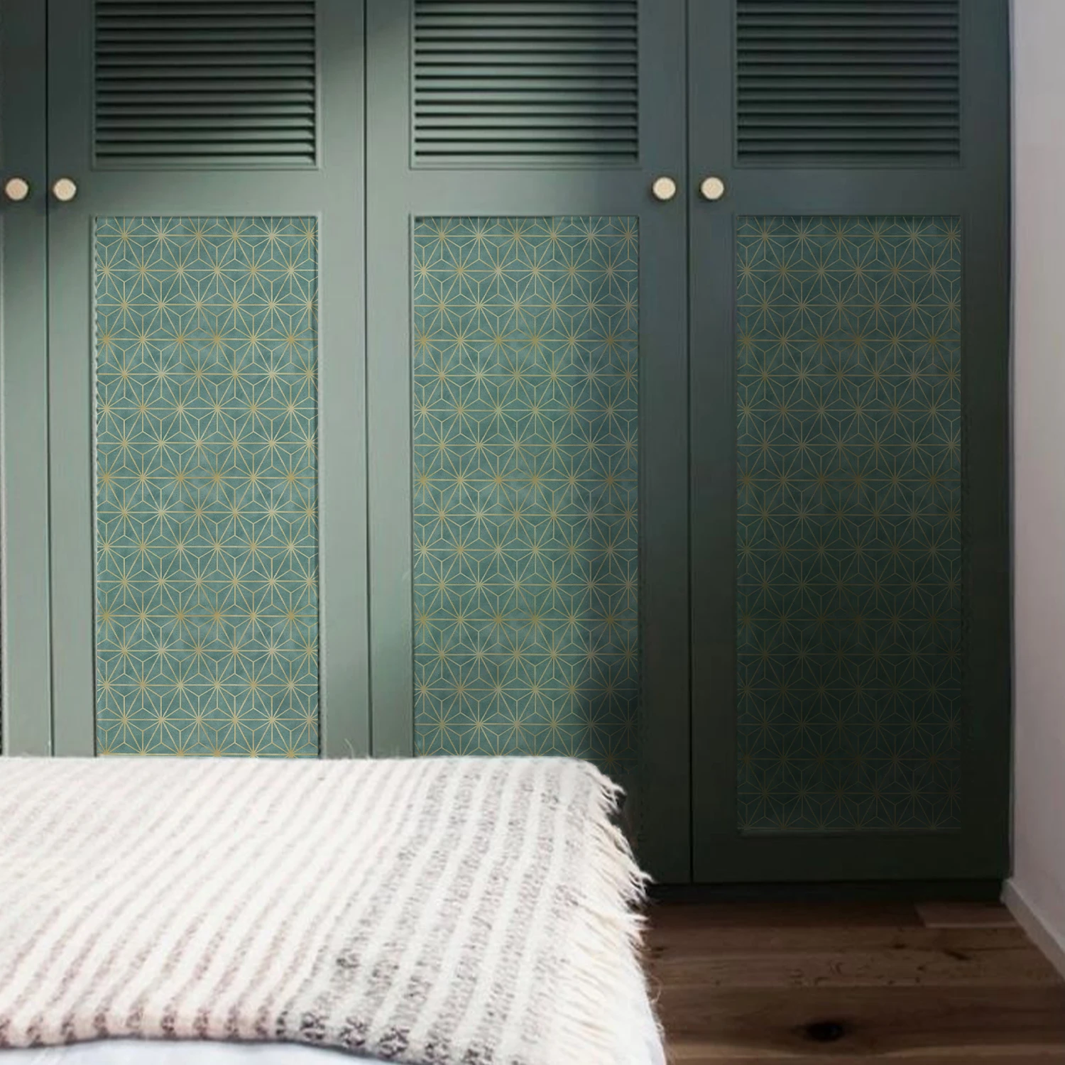 Funlife®Золотые самоклеящиеся Стикеры в стиле ретро для мебели, обои, настенные Стикеры, клеящиеся наклейки для спальни, гостиной, домашний дек...
Funlife®Золотые самоклеящиеся Стикеры в стиле ретро для мебели, обои, настенные Стикеры, клеящиеся наклейки для спальни, гостиной, домашний дек...