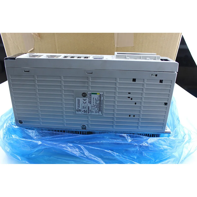 MDS-R-V2-8080 Used&Tested Ok Servo Drive for CNC Controller 
MDS-R-V2-8080 Used&Tested Ok Servo Drive for CNC Controller