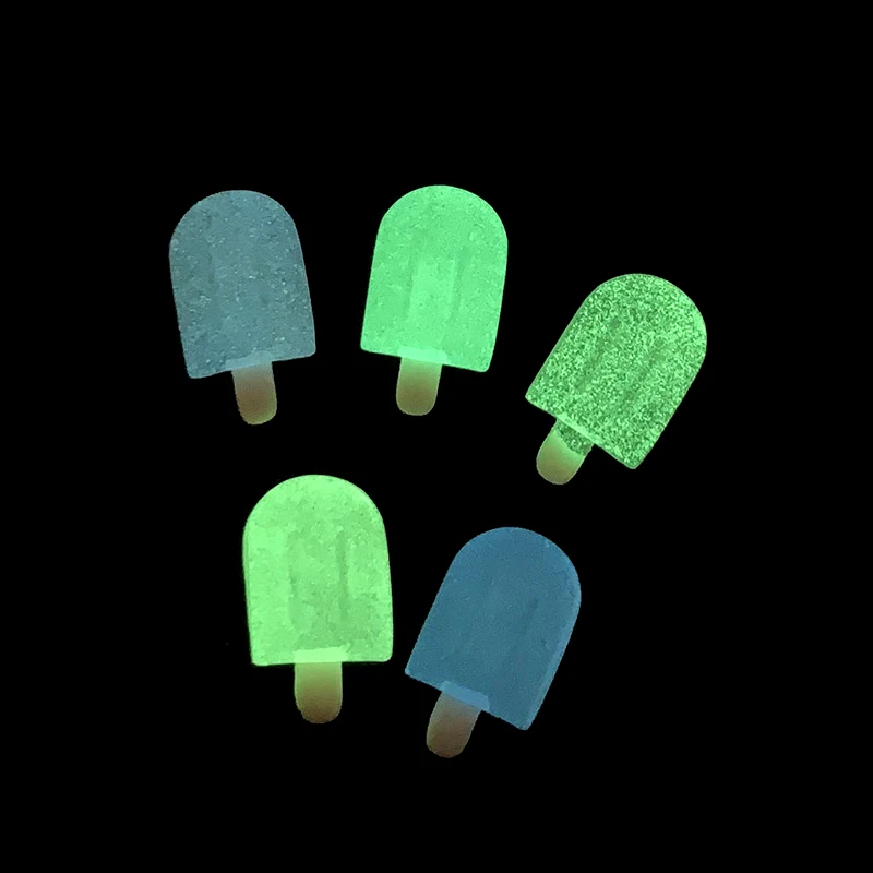 5Pcs Miniature Transparent Luminous Ice Cream Cute Resin Ornaments DIY Phone Case Car Decoration Accessories Kids Toys
5Pcs Miniature Transparent Luminous Ice Cream Cute Resin Ornaments DIY Phone Case Car Decoration Accessories Kids Toys