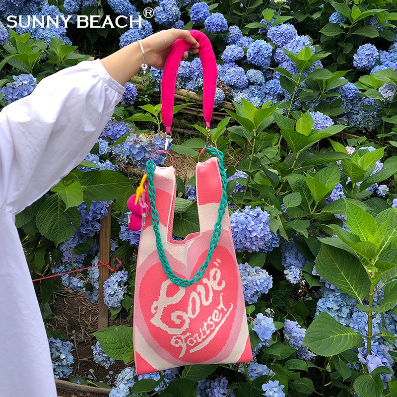 New Knotted Women Handbag Fashion Polyester Knitting Women Bag Foldling Shopper Portable Wrist Bag Reusable Top Handle Bag Brand
New Knotted Women Handbag Fashion Polyester Knitting Women Bag Foldling Shopper Portable Wrist Bag Reusable Top Handle Bag Brand