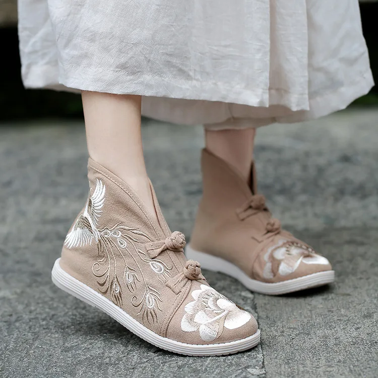 2023 Chinese style flat bottomed ethnic ancient tea clothes with flat bottomed embroidered boots qipao hanfu cloth shoes q257
2023 Chinese style flat bottomed ethnic ancient tea clothes with flat bottomed embroidered boots qipao hanfu cloth shoes q257