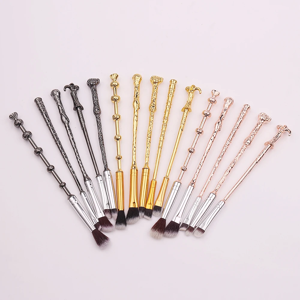 Trend Harried Potter Makeup Brush Set Magic Wand Handle Eye Shadow Brush Cosmetics Brush Tool Makeup Set Jewelry for Women Gifts
Trend Harried Potter Makeup Brush Set Magic Wand Handle Eye Shadow Brush Cosmetics Brush Tool Makeup Set Jewelry for Women Gifts