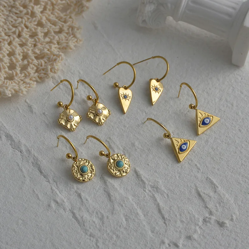 New Trend Eye Pendant Earrings Personality Retro White Turquoise Ear Buckle Titanium Steel Earrings Jewelry Gift
New Trend Eye Pendant Earrings Personality Retro White Turquoise Ear Buckle Titanium Steel Earrings Jewelry Gift