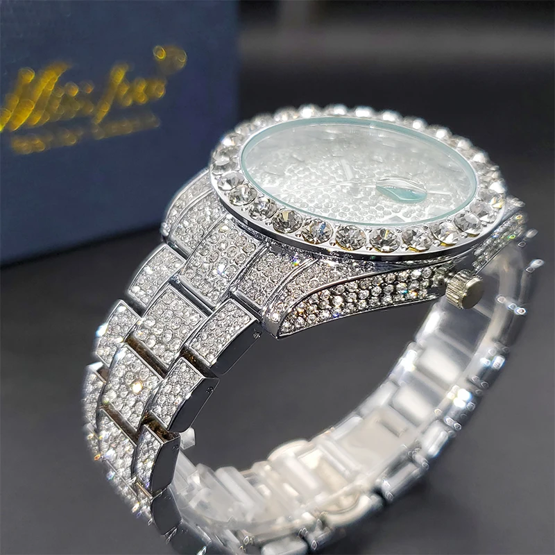 Часы наручные мужские кварцевые роскошные украшенные яркими бриллиантами