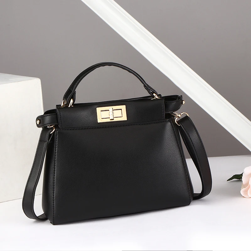Women's Bag new Trend versatile High Quality Handbags Luxury Fashion female cross-body bag
Women's Bag new Trend versatile High Quality Handbags Luxury Fashion female cross-body bag