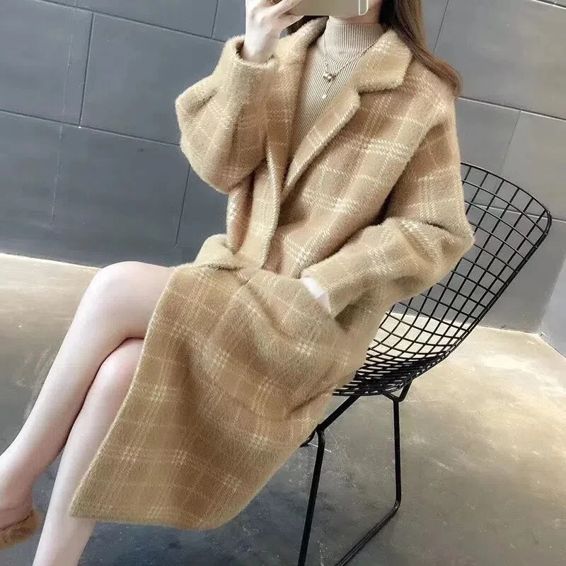 Casual Fashion Style Wool Coat Outerwear New Autumn Winter Mid-Length Double-Breasted Loose Blended Woolen Overcoat 1pcs/lot
Casual Fashion Style Wool Coat Outerwear New Autumn Winter Mid-Length Double-Breasted Loose Blended Woolen Overcoat 1pcs/lot