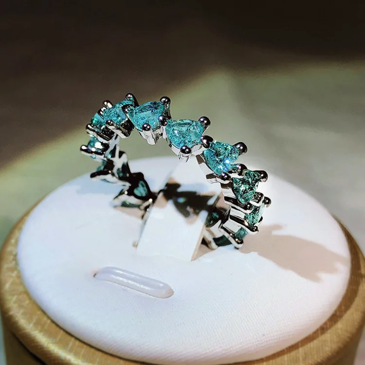 European and American style light luxury color treasure love ring design simulation Palaiba tourmaline wedding engagement ring
European and American style light luxury color treasure love ring design simulation Palaiba tourmaline wedding engagement ring