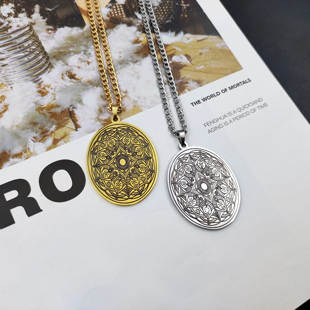 New Summer Retro Flower of Life Oval Necklaces Stainless Steel 3mm Cuban Chain Statement Silver Necklace for Women Jewelry Gift
New Summer Retro Flower of Life Oval Necklaces Stainless Steel 3mm Cuban Chain Statement Silver Necklace for Women Jewelry Gift