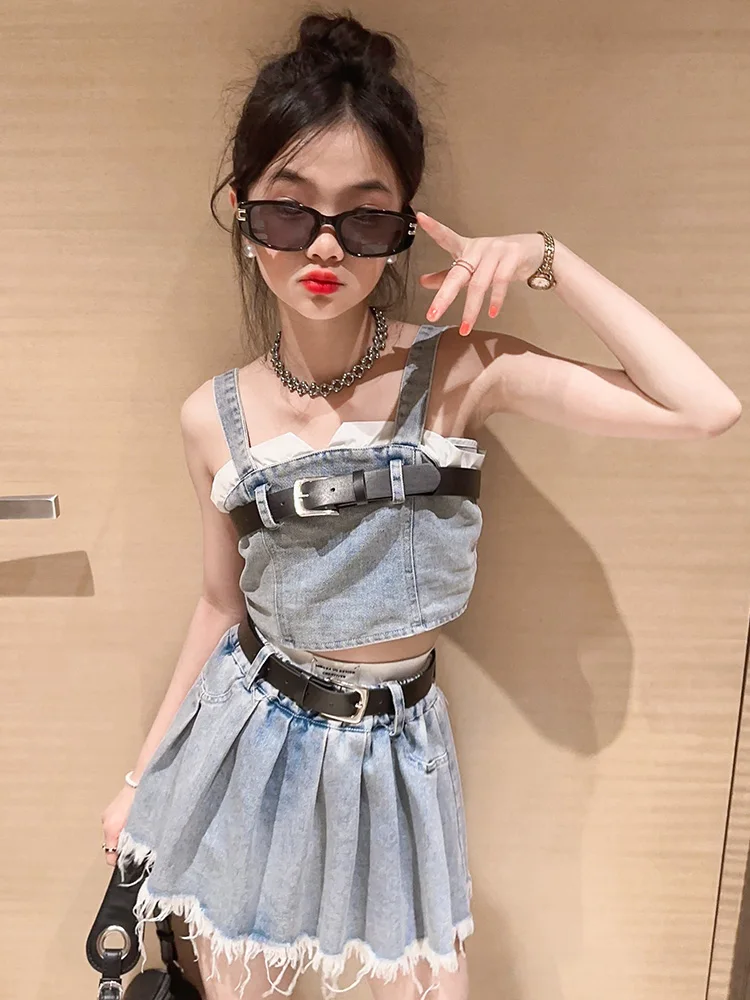 Children's Clothing Sets Girl Denim Camisole Top And Skirts With Belt Kids Matching Set
Children's Clothing Sets Girl Denim Camisole Top And Skirts With Belt Kids Matching Set