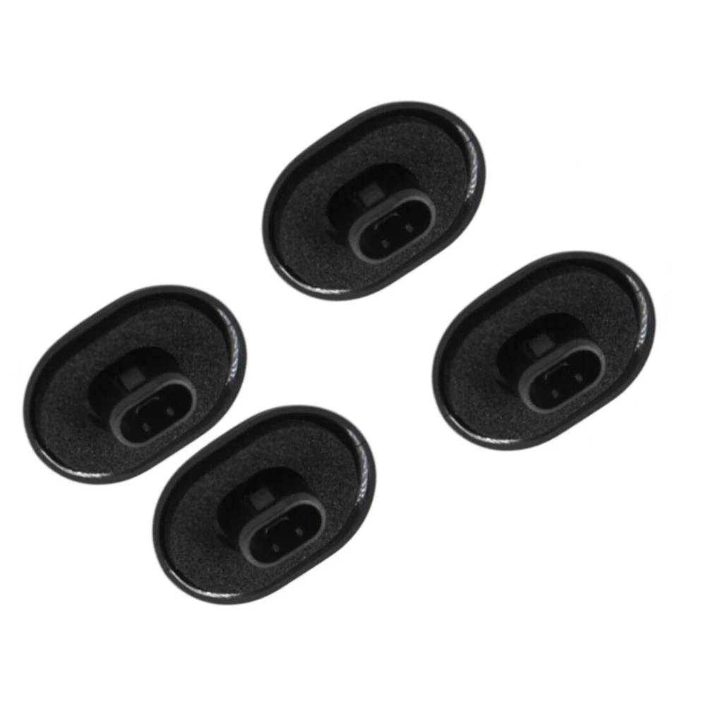 4PCS/Set For Ford Transit Connect 2014+ Rear Section Roof Rack Grommet Plug Cap 
4PCS/Set For Ford Transit Connect 2014+ Rear Section Roof Rack Grommet Plug Cap