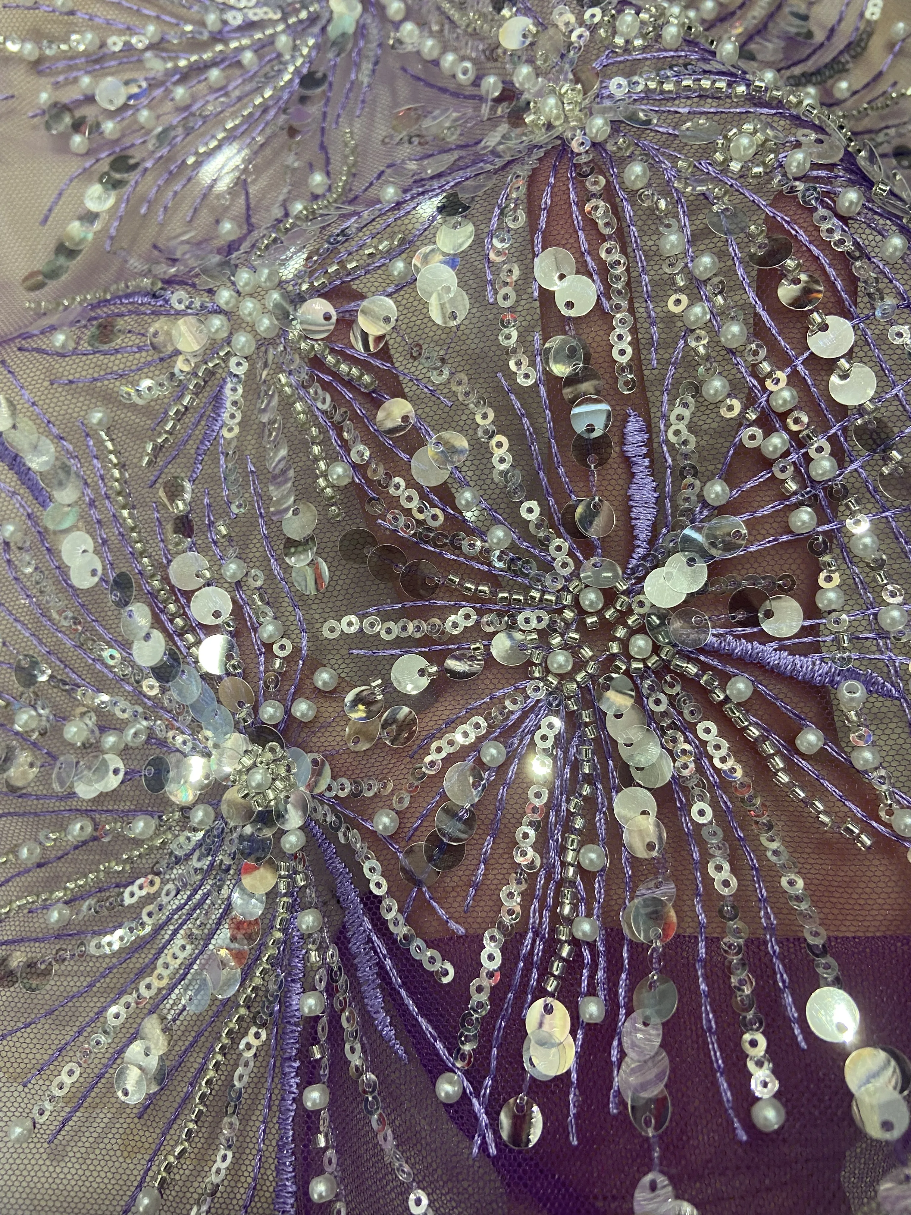 Newest Popular Africa Beaded Embrordered Tulle Lace With Sequins French High Quality Mesh Fabric Party Evening Dress
Newest Popular Africa Beaded Embrordered Tulle Lace With Sequins French High Quality Mesh Fabric Party Evening Dress