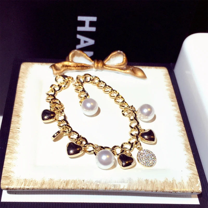 New Luxury Imitation Pearl AAA Grade Zircon Cute Pendant Women's Peach Heart Charm Bracelet Jewelry Wedding Ball Birthday Gift
New Luxury Imitation Pearl AAA Grade Zircon Cute Pendant Women's Peach Heart Charm Bracelet Jewelry Wedding Ball Birthday Gift