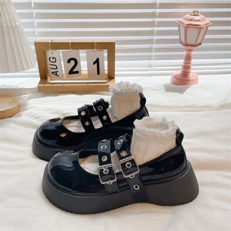 British Style Mary Jane Small Leather Shoes Women's 2022 New Sponge Cake Thick Bottom Japanese Soft Girl Fashion Shoes
British Style Mary Jane Small Leather Shoes Women's 2022 New Sponge Cake Thick Bottom Japanese Soft Girl Fashion Shoes
