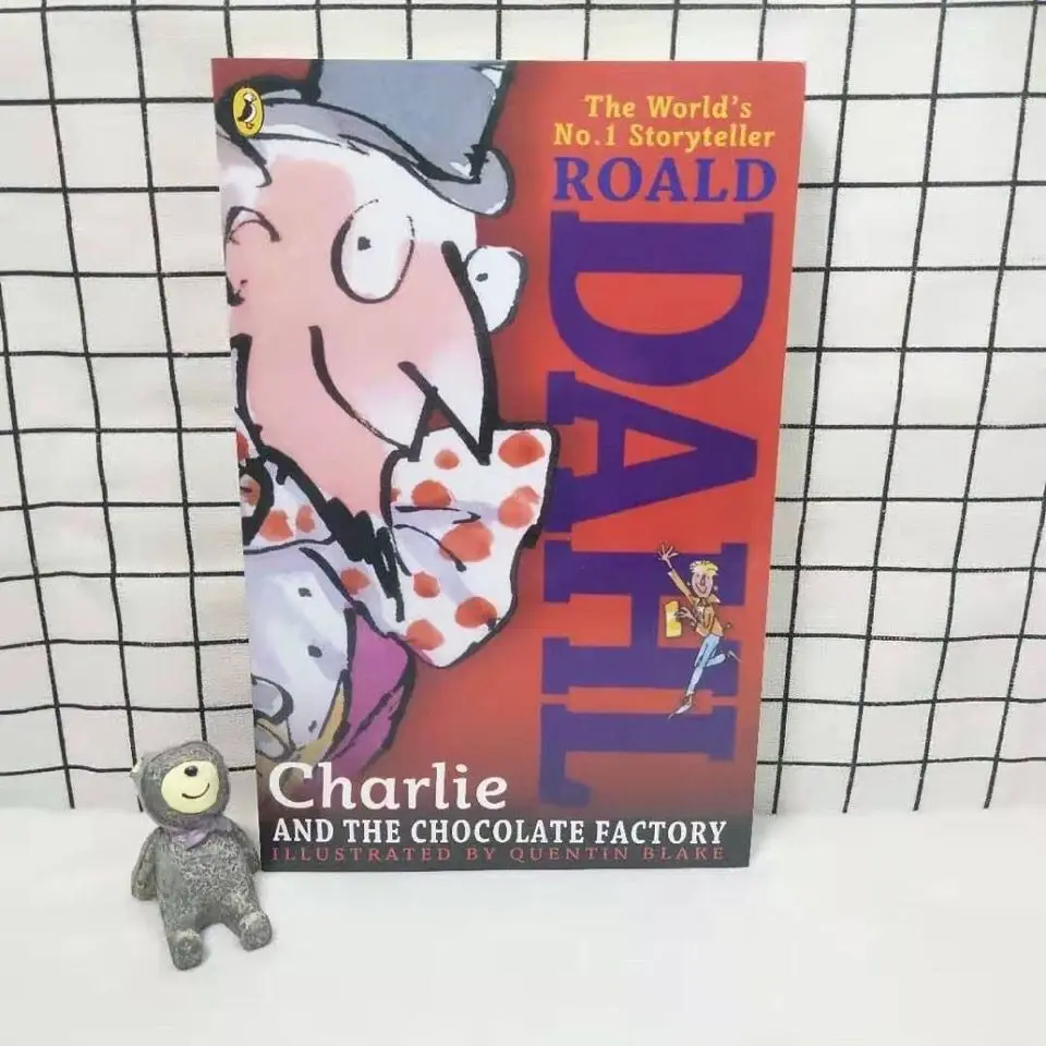 Classic original movie novel of the same name English storybook reading outside of class English book
Classic original movie novel of the same name English storybook reading outside of class English book