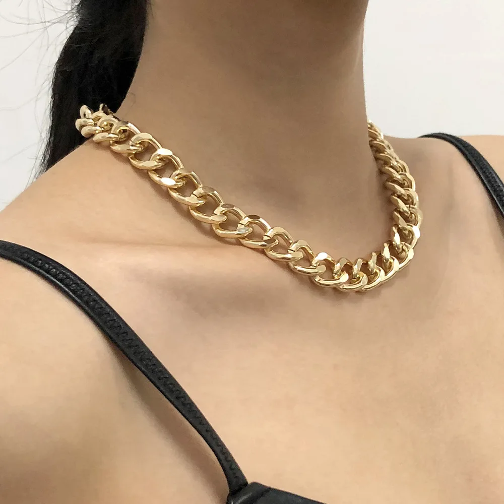 2022 Fashion Big Necklace for Women Twist Gold Silver Color Chunky Thick Lock Choker Chain Necklaces Party Jewelry
2022 Fashion Big Necklace for Women Twist Gold Silver Color Chunky Thick Lock Choker Chain Necklaces Party Jewelry