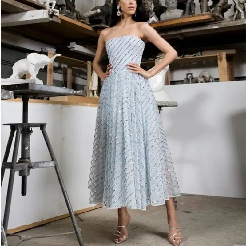 CFED-165 2022Y New Design Blue Strapless Sequins Tulle Evening Dress High Waist Women Dress High-end Host Dress Party Dress
CFED-165 2022Y New Design Blue Strapless Sequins Tulle Evening Dress High Waist Women Dress High-end Host Dress Party Dress