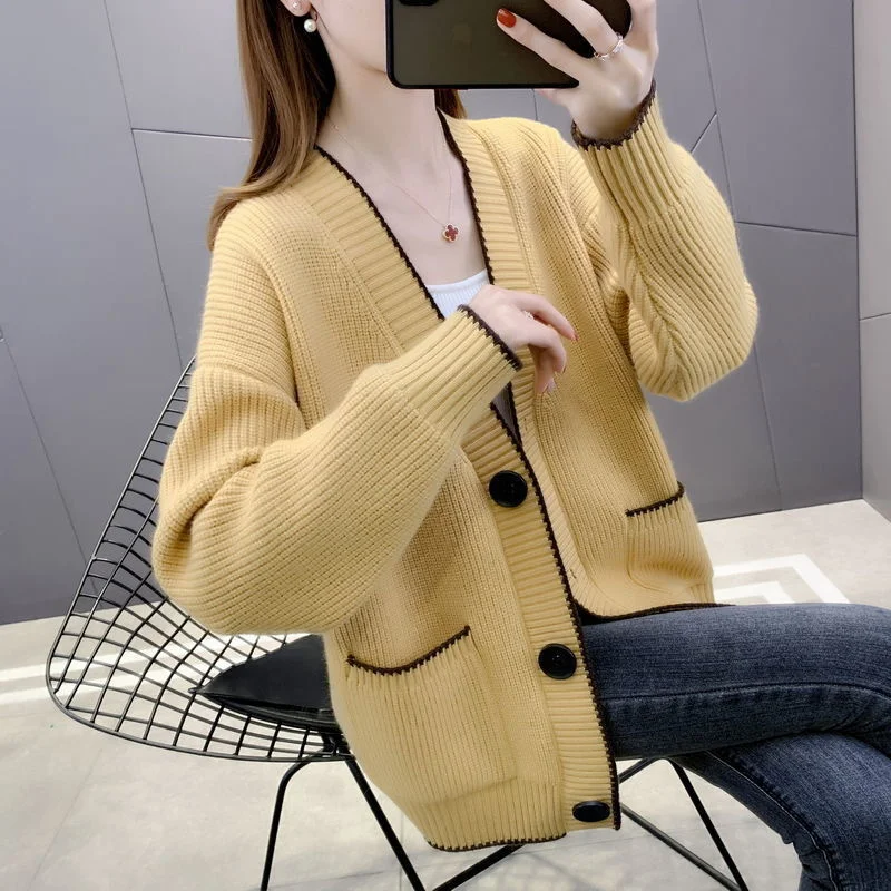Spring Autumn Women's Sweater Cardigan Coat New Single Breasted Short Jacket Casual Female Tops Knitted Sweater Coats Overcoat
Spring Autumn Women's Sweater Cardigan Coat New Single Breasted Short Jacket Casual Female Tops Knitted Sweater Coats Overcoat