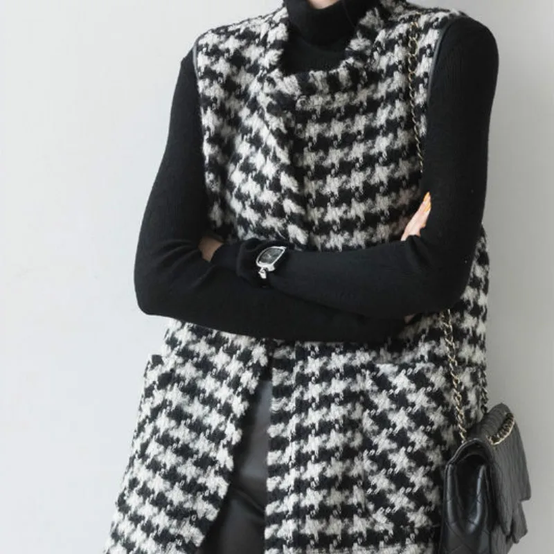 S-L Women Vest Autumn Spring Thin Loose Waistcoat Plaid Female New Fashion Sleevess Cardigan Outwear O-Neck Check Tweed Vests
S-L Women Vest Autumn Spring Thin Loose Waistcoat Plaid Female New Fashion Sleevess Cardigan Outwear O-Neck Check Tweed Vests