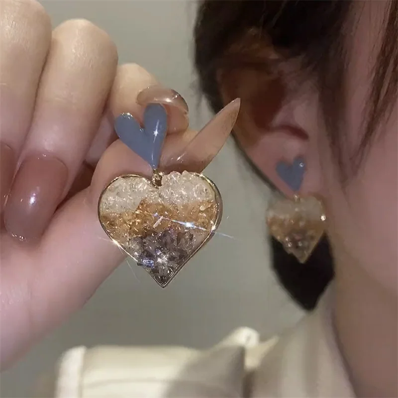 Grey Oil Dripping Coffee Color Gradual Change Crystal Earrings Love High-end Fashion Heart Shaped Wild Ear Accessories Wholesale
Grey Oil Dripping Coffee Color Gradual Change Crystal Earrings Love High-end Fashion Heart Shaped Wild Ear Accessories Wholesale