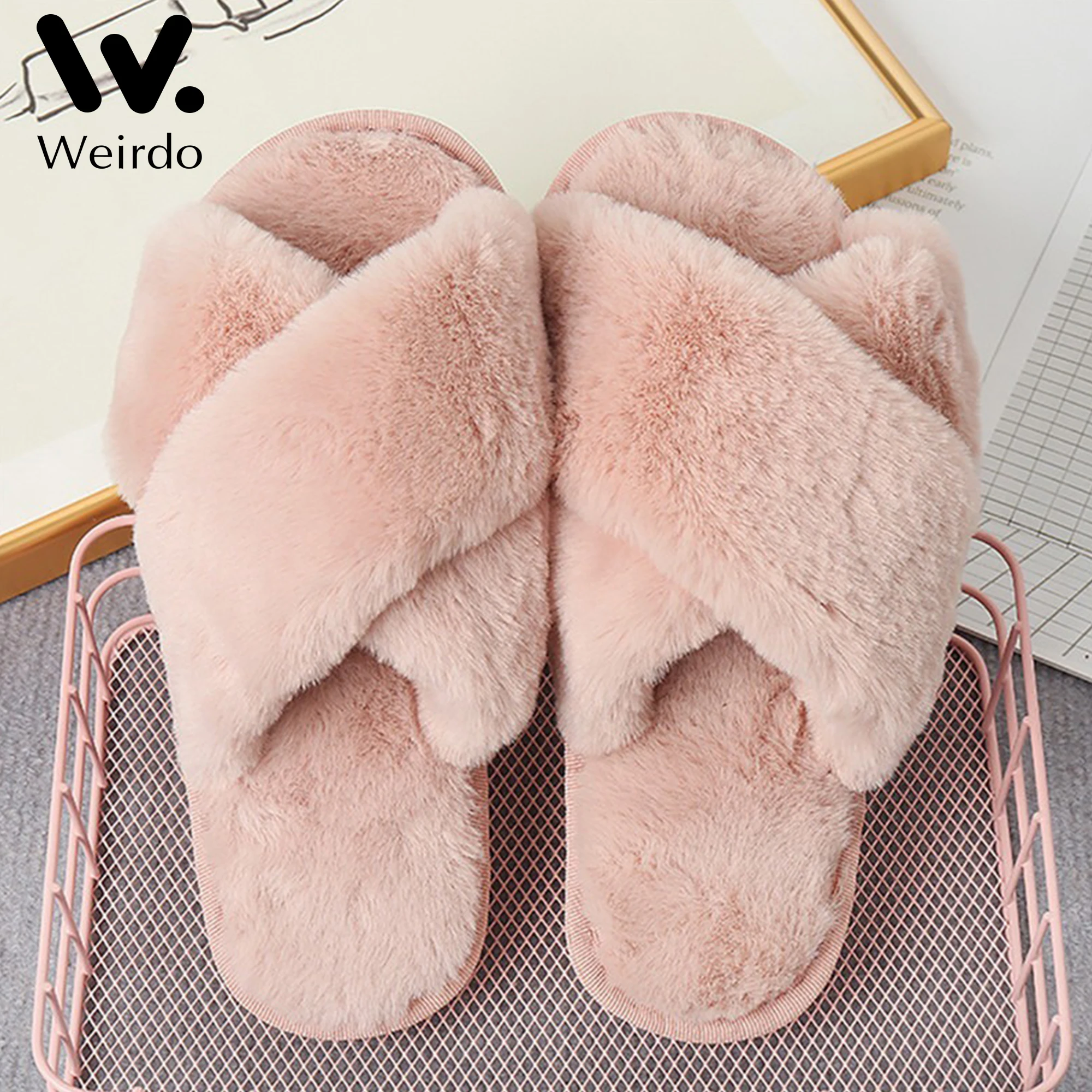 2022 NEW Design Women Winter House Furry Slippers Women Cross Fluffy Fur Home Slides Flat Indoor Floor Shoes Ladies Flip Flops
2022 NEW Design Women Winter House Furry Slippers Women Cross Fluffy Fur Home Slides Flat Indoor Floor Shoes Ladies Flip Flops