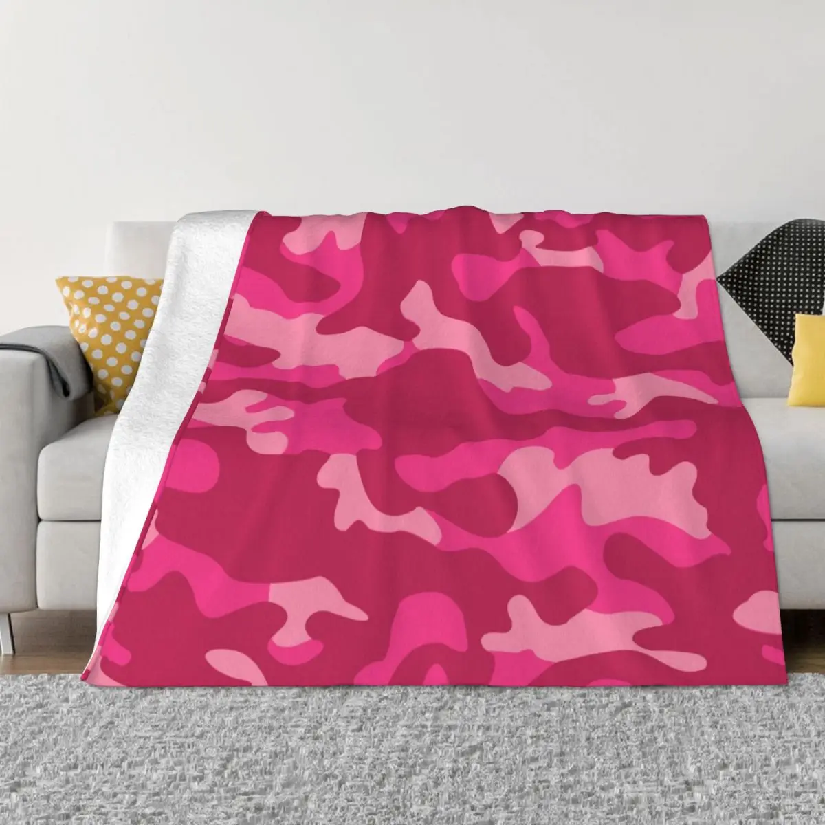 Pink Camo Pattern Blankets Coral Fleece Plush Camouflage Lightweight Throw Blankets for Bed Bedspread
Pink Camo Pattern Blankets Coral Fleece Plush Camouflage Lightweight Throw Blankets for Bed Bedspread