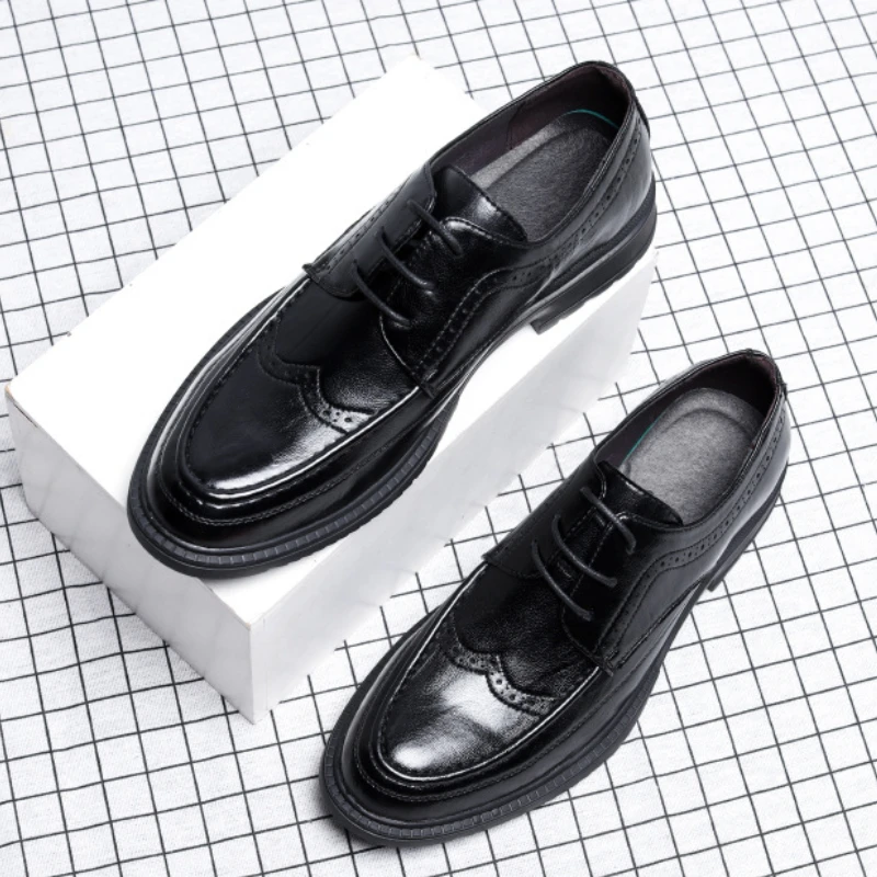 Leather Autumn Business Dress Oxford Men's Shoes Breathable Trend British Brock Casual Shoes Men's Leather Shoes Male Shoes
Leather Autumn Business Dress Oxford Men's Shoes Breathable Trend British Brock Casual Shoes Men's Leather Shoes Male Shoes