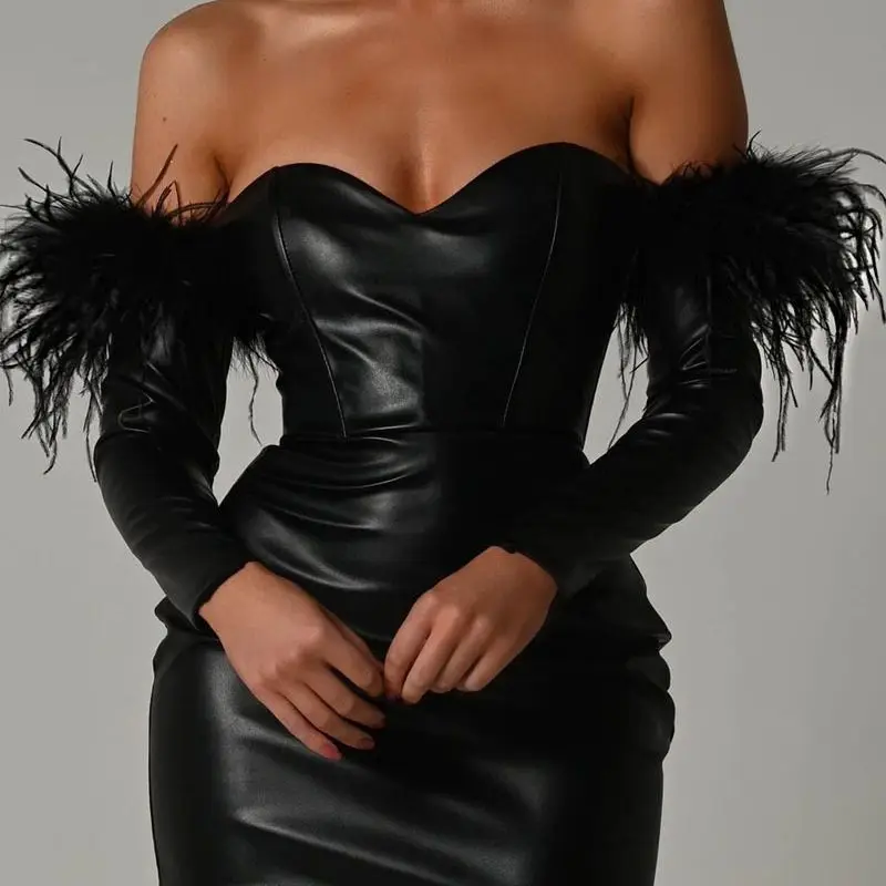 2023 Autumn Winter Pu Leather Bodycon Mini Dress Women Solid Sexy Black Party Club Tight Short Black Dresses with Feathers S3685
2023 Autumn Winter Pu Leather Bodycon Mini Dress Women Solid Sexy Black Party Club Tight Short Black Dresses with Feathers S3685