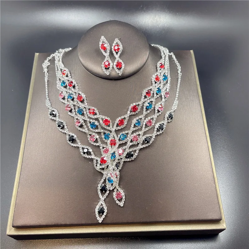 Women's Jewelry Set Two Piece Fashion Shiny Drop Necklace Earrings Rhinestone Set Decorations Attend Banquet Jewelry Wholesale
Women's Jewelry Set Two Piece Fashion Shiny Drop Necklace Earrings Rhinestone Set Decorations Attend Banquet Jewelry Wholesale