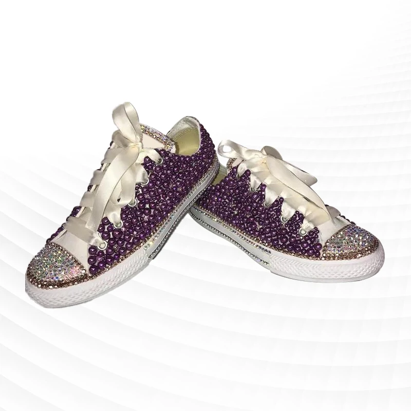 Purple and white handmade pearl paste diamond stitching ribbon men and women with the same paragraph low-top canvas shoes 35-46
Purple and white handmade pearl paste diamond stitching ribbon men and women with the same paragraph low-top canvas shoes 35-46