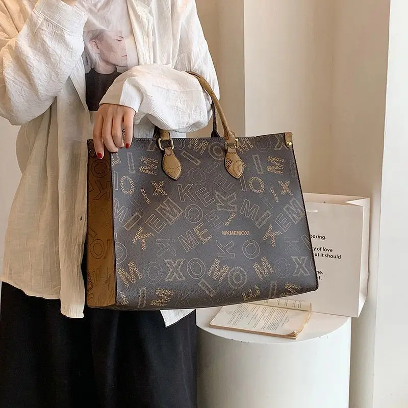 Miracle Kira New Tote Bag Fashionable Versatile Commuter Bag Original Printed Premium Mom Bag Large Capacity Tote Bag Women Gift
Miracle Kira New Tote Bag Fashionable Versatile Commuter Bag Original Printed Premium Mom Bag Large Capacity Tote Bag Women Gift