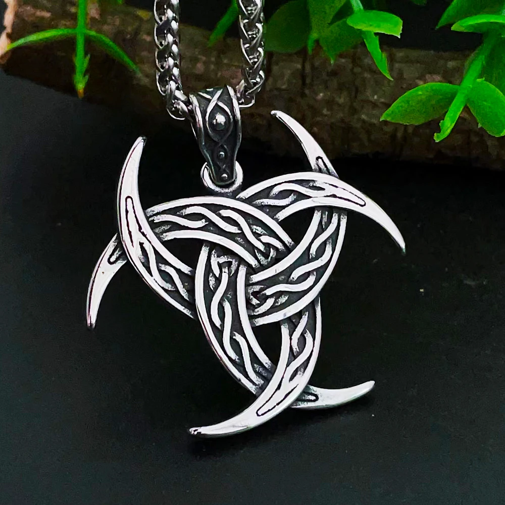 

Norse Odin Triquetra Trinity Knot Pendant Necklace Stainless Steel Viking Necklace Men Chain Amulet Scandinavian Jewelry Gift