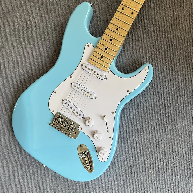 High quality ST electric guitar, professional 22 tone, quality assurance, trust your eyes, look forward to your purchase.
High quality ST electric guitar, professional 22 tone, quality assurance, trust your eyes, look forward to your purchase.