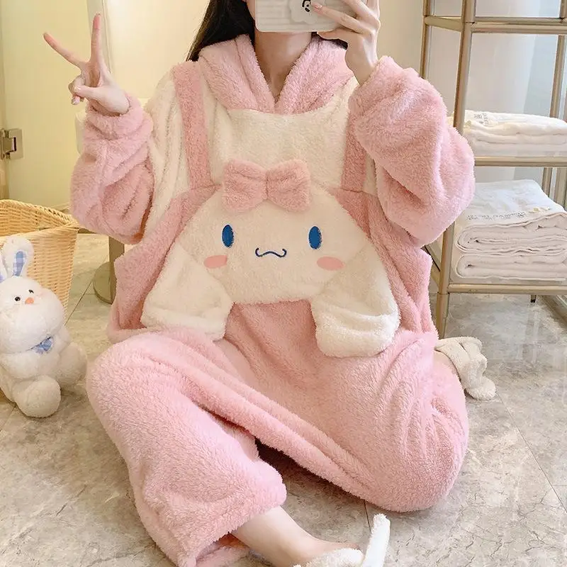 Kuromi Cinnamoroll Sanrioed аниме кавайная осенне-зимняя плюшевая Фланелевая Пижама для девочек Y2K Женская мультяшная семейная одежда
Kuromi Cinnamoroll Sanrioed аниме кавайная осенне-зимняя плюшевая Фланелевая Пижама для девочек Y2K Женская мультяшная семейная одежда