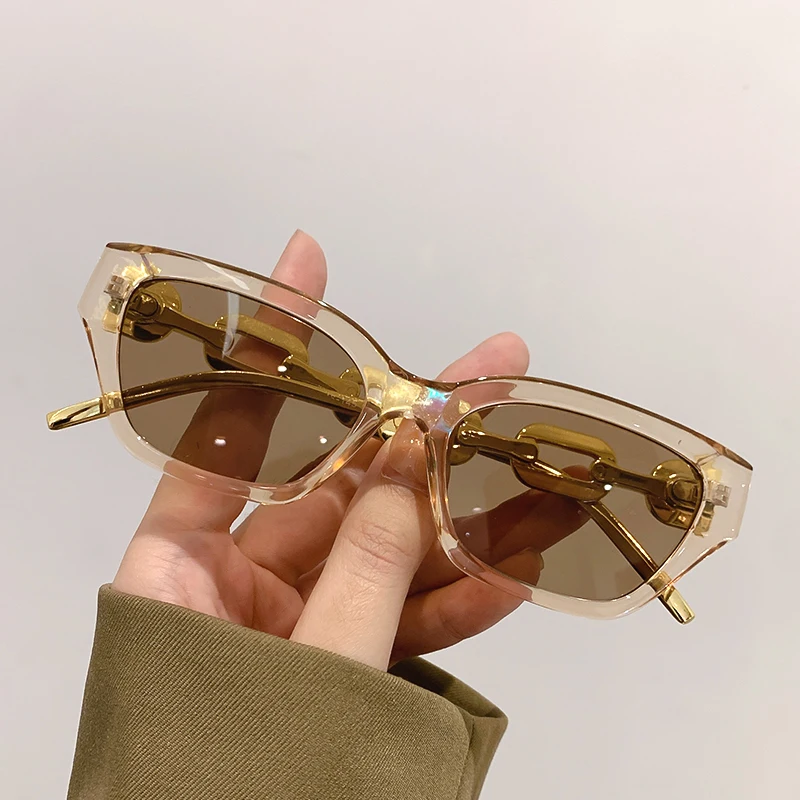 KAMMPT Vintage Cat Eye Sun Glasses for Woman 2022 Trending Fashion Female Eyewear Luxury Brand Design Sun Glasses Ladies Shades 
KAMMPT Vintage Cat Eye Sun Glasses for Woman 2022 Trending Fashion Female Eyewear Luxury Brand Design Sun Glasses Ladies Shades