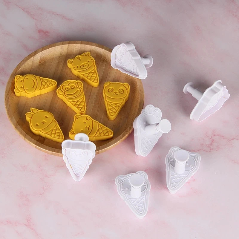 3Pcs Animal Ice Cream Spring Mold Dessert Decoration Abrasive Tools Kitchen Baking Cookie DIY Cake Printing Creative Modeling
3Pcs Animal Ice Cream Spring Mold Dessert Decoration Abrasive Tools Kitchen Baking Cookie DIY Cake Printing Creative Modeling