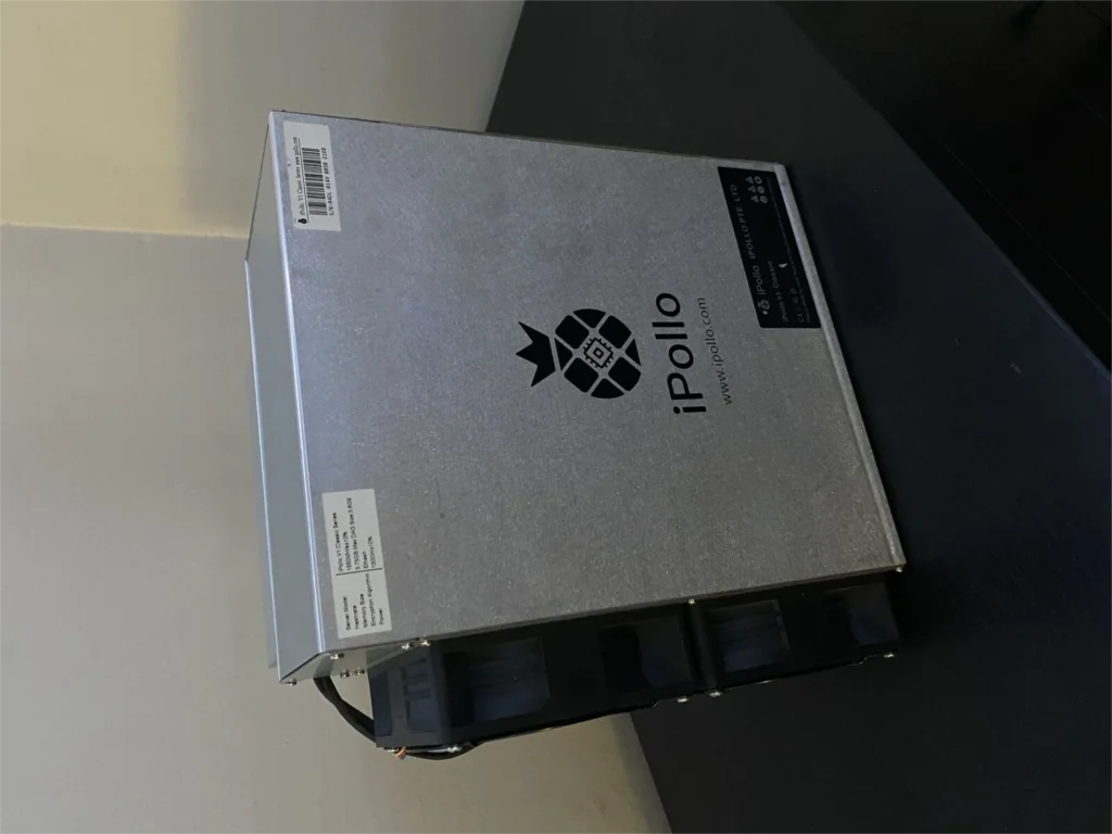IPollo V1 Classic ETC Miner Hash Rate: 1550 mh/s Power Consumption: 1240W -
IPollo V1 Classic ETC Miner Hash Rate: 1550 mh/s Power Consumption: 1240W -