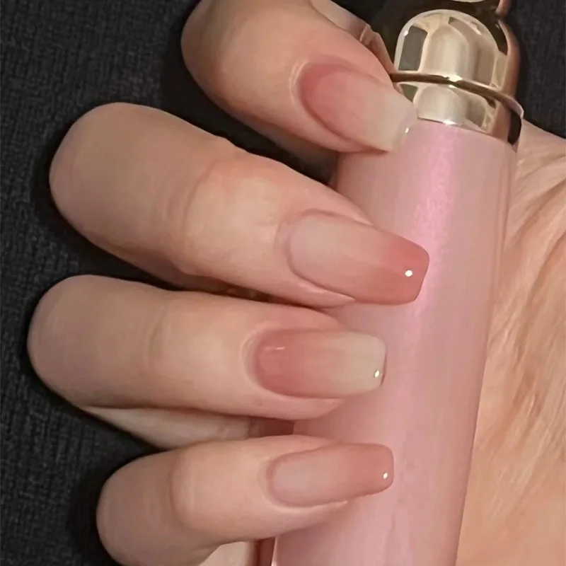 24 pcs Peach Powder Blusher Fake Nail Set with Nail File and Jelly Glue Long-Lasting and Stylish False Nails for a Natural Look
24 pcs Peach Powder Blusher Fake Nail Set with Nail File and Jelly Glue Long-Lasting and Stylish False Nails for a Natural Look