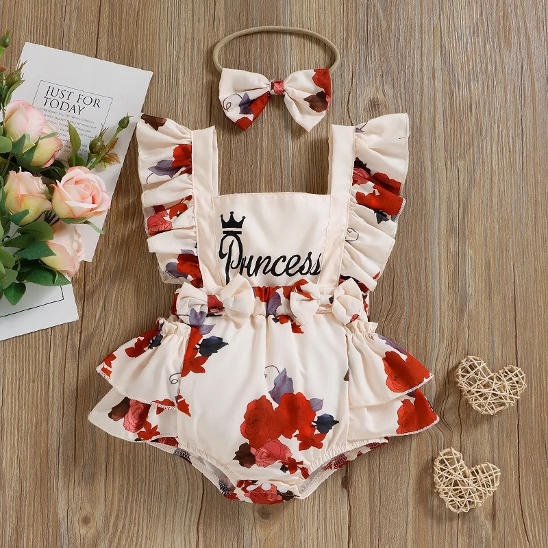 Baby clothes girls birthday party jumpsuit summer baby alphabet rose print flying sleeve skirt romper romper 0-3 years old
Baby clothes girls birthday party jumpsuit summer baby alphabet rose print flying sleeve skirt romper romper 0-3 years old