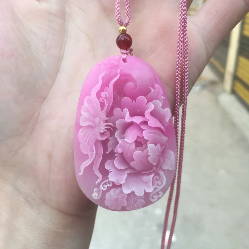 

New Natural Peach Blossom Jade Opal Super Fairy Palace Feng Shui Toner Butterfly Necklace Pendant