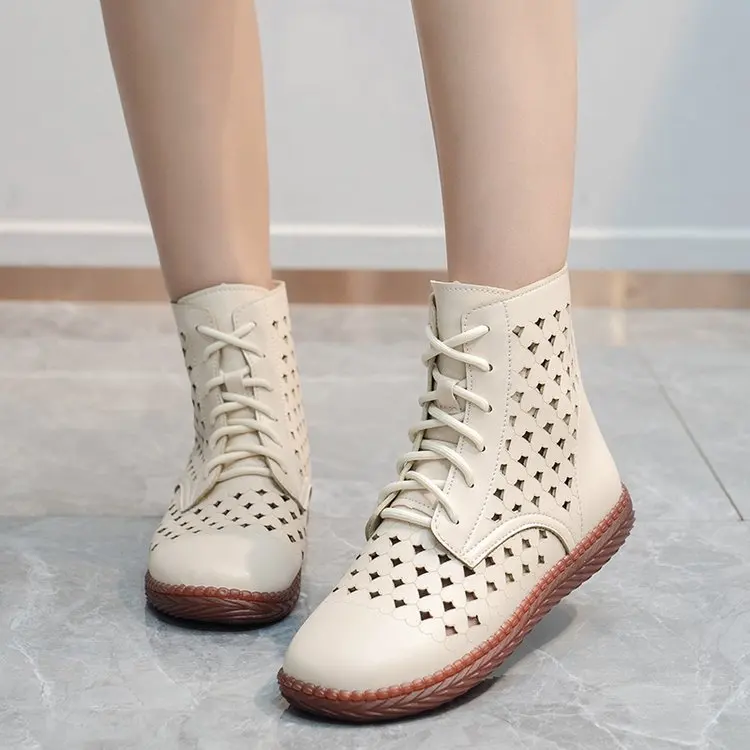 2022 Ladies Casual Ladies Vulcanized Shoes New Hollow Flat Shoes Outdoor Ladies Vulcanized Shoes Comfortable Large Size 35-42
2022 Ladies Casual Ladies Vulcanized Shoes New Hollow Flat Shoes Outdoor Ladies Vulcanized Shoes Comfortable Large Size 35-42